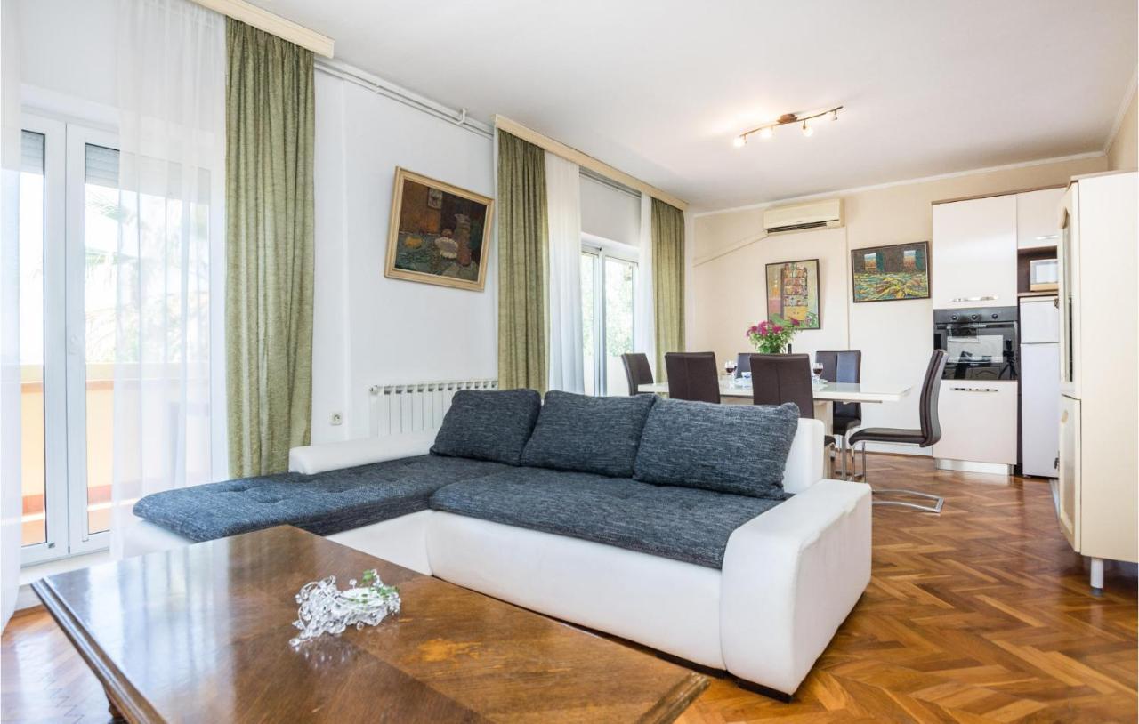 8 Bedroom Gorgeous Home In Kožino Eksteriør billede